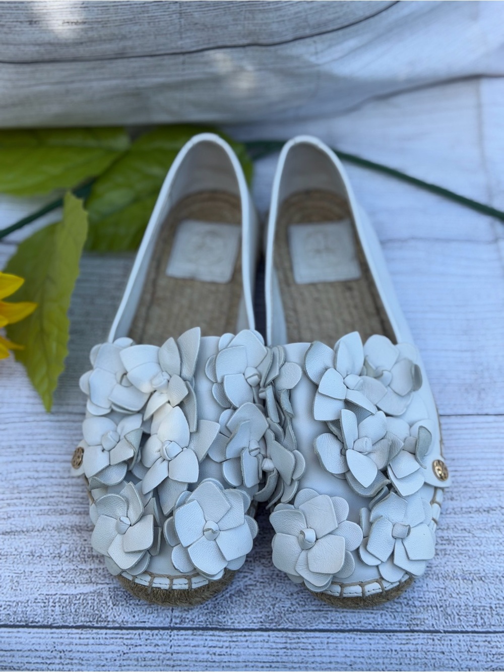 Tory Burch White Leather Floral Espadrille Flats